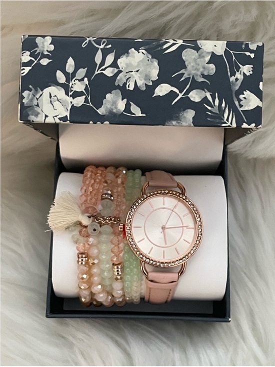 Jessica Carlyle Accessories - Jessica Carlyle Rose Gold Pink Strap Watch w/Pastel Beaded Bracelet Set NIB